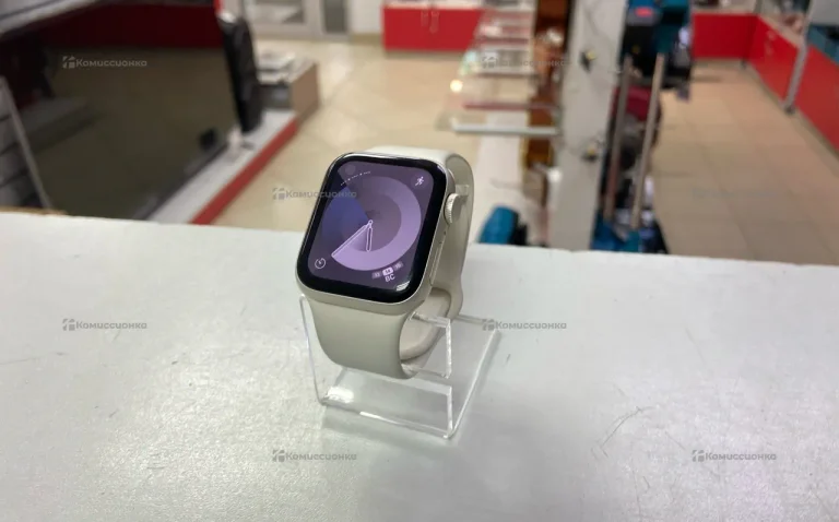 Часы  Apple Watch SE 40mm