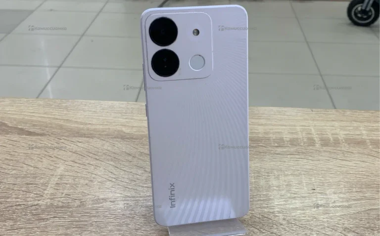 Infinix Smart 7 HD 2/64 ГБ