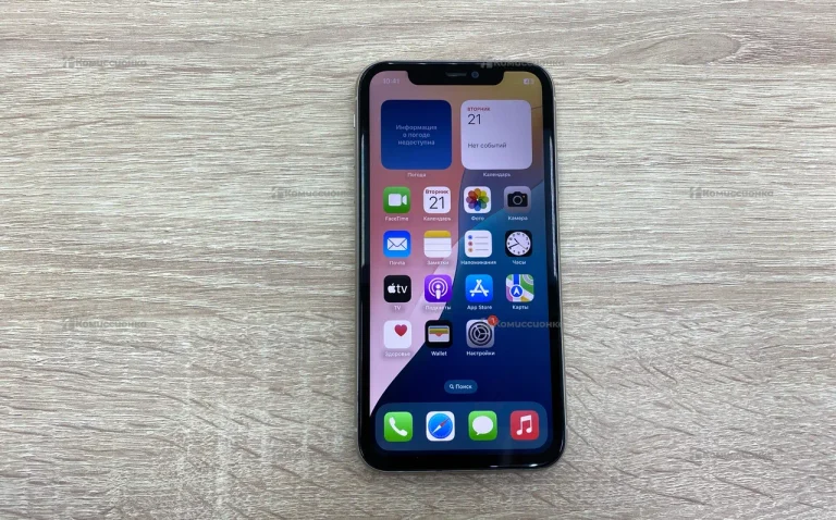 Apple iPhone 11 4/64 ГБ