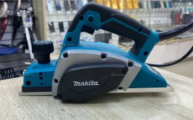 Рубанок Makita KP0800