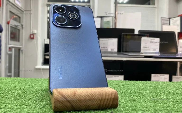 Infinix Hot 40i 8/256 ГБ