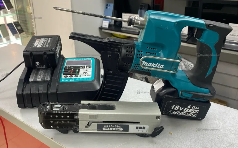Шуруповерт makita DFR550Z