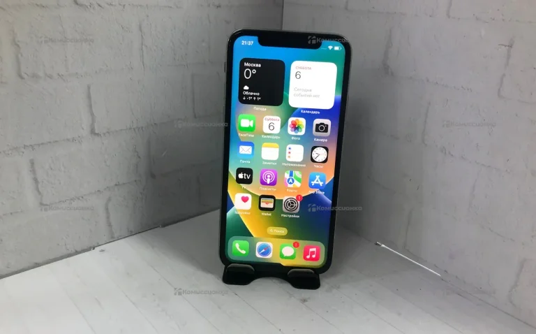 Apple iPhone X 3/256 ГБ