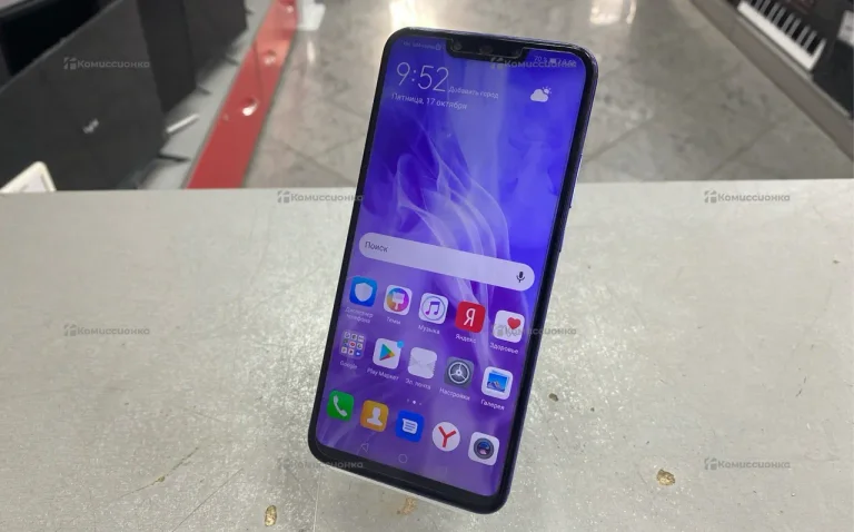Huawei nova 3 4/128 ГБ