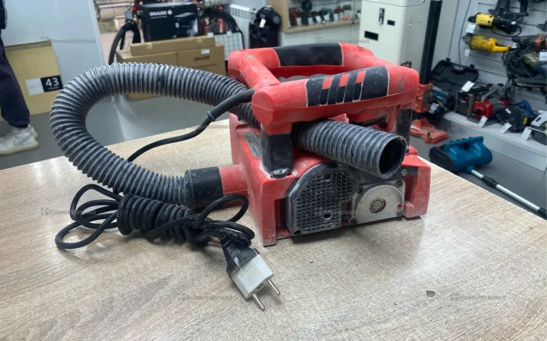 Элетрорубанок для стен High Strong JHS-1200