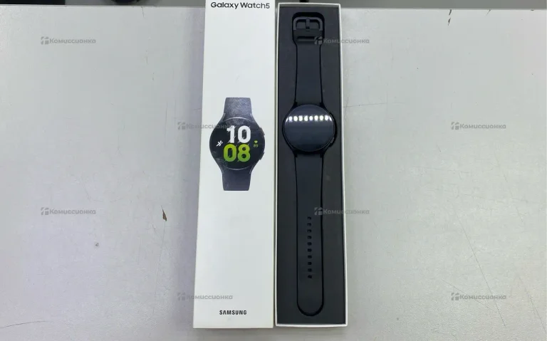 Часы Samsung Watch 5