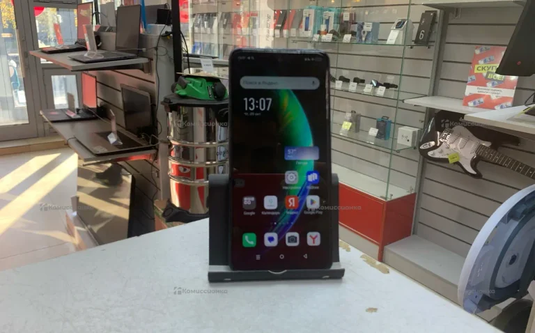 Infinix HOT 40i 8/128 ГБ