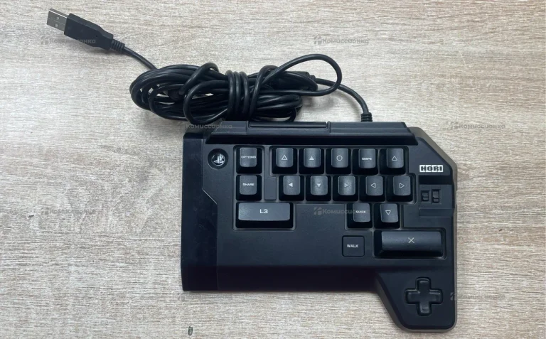 Клавиатура Hori Ps4-008