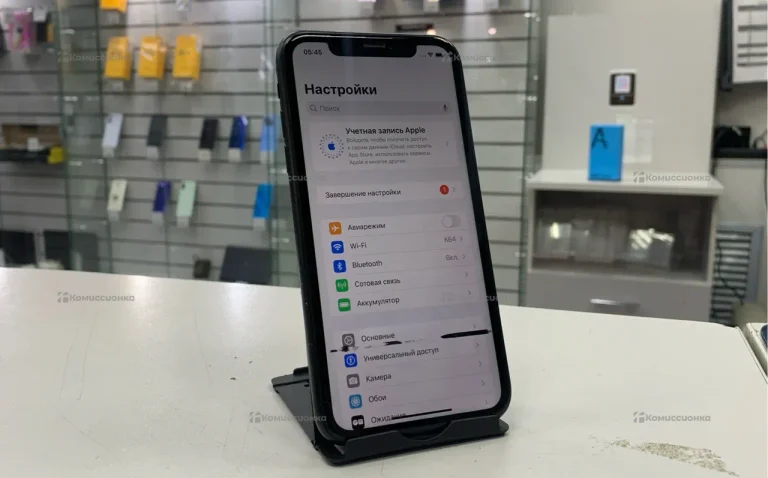Apple iPhone X 3/64 ГБ