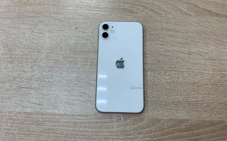 Apple iPhone 11 4/64 ГБ