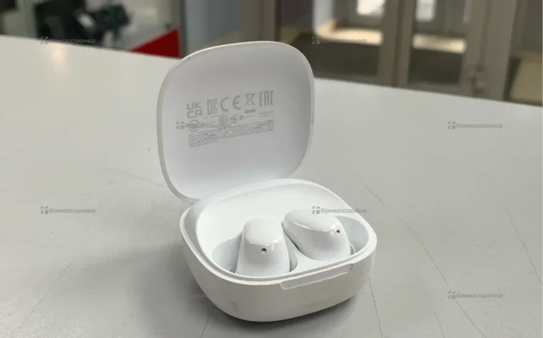 Наушники  Xiaomi Buds