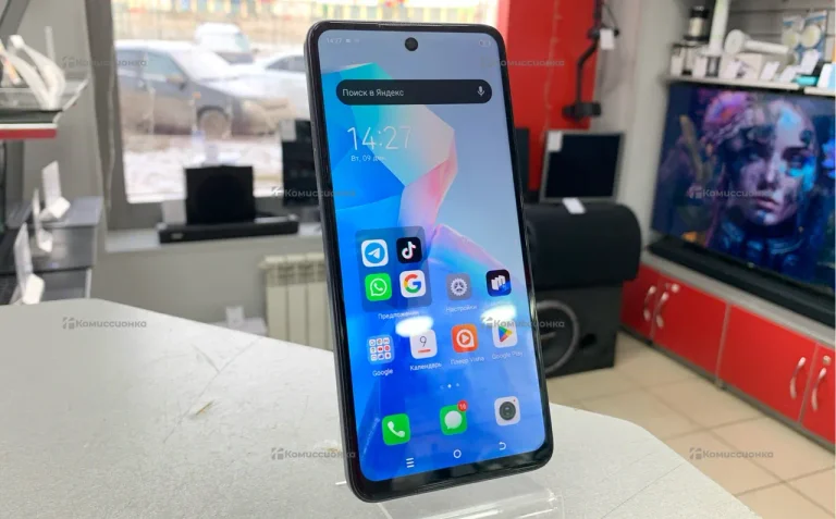 Tecno Spark 20 Pro 5G 8/128 ГБ