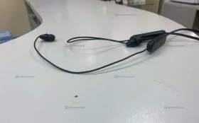 Наушники  sony Wl-C100