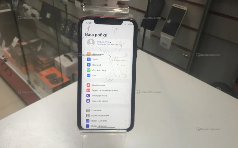 Apple iPhone XR 3/64 ГБ