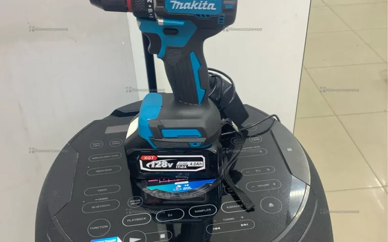 Безщеточная аккумуляторная дрель шуруповерт Makita