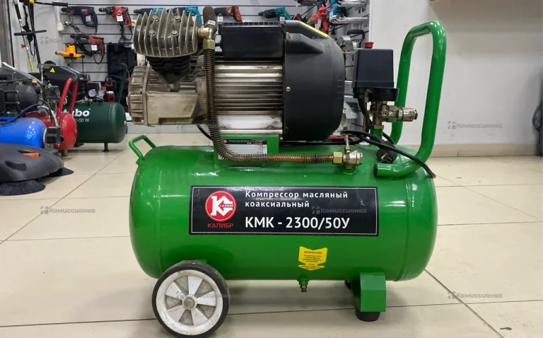Компрессор масляный киоксиальный Калибр КМК-2300/