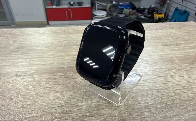Часы  Apple Watch 10 46m