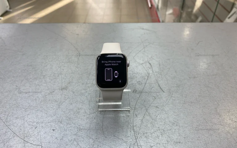 Часы Apple Watch SE 40mm