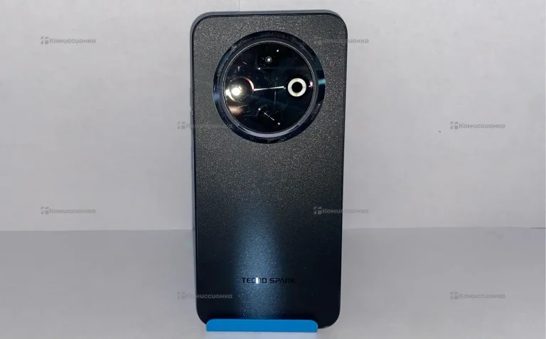 Tecno Spark 30C 4/128ГБ