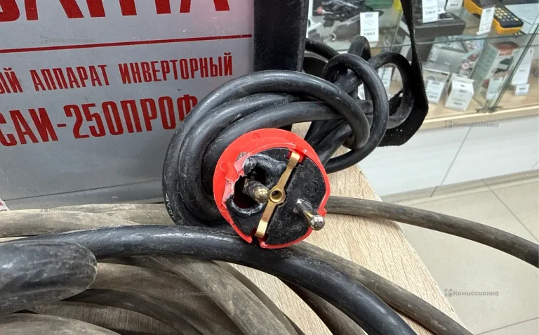 Сварочный аппарат Ресанта САИ-250ПРОФ