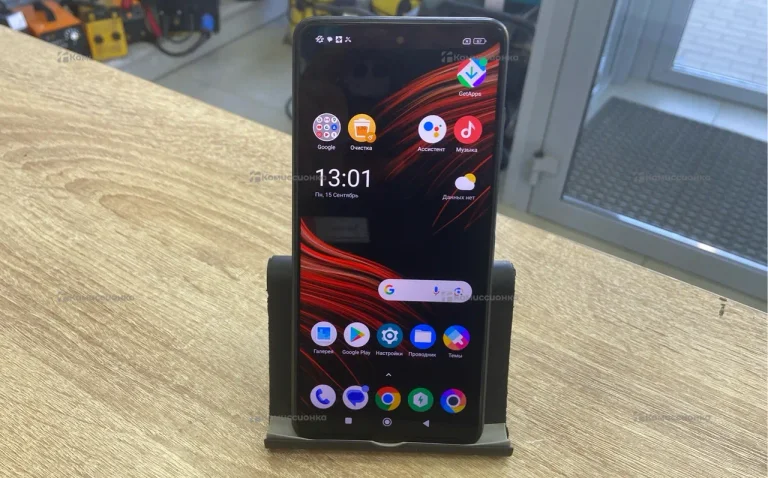 Xiaomi poco x3 6/128GB разбита задняя камера, поте