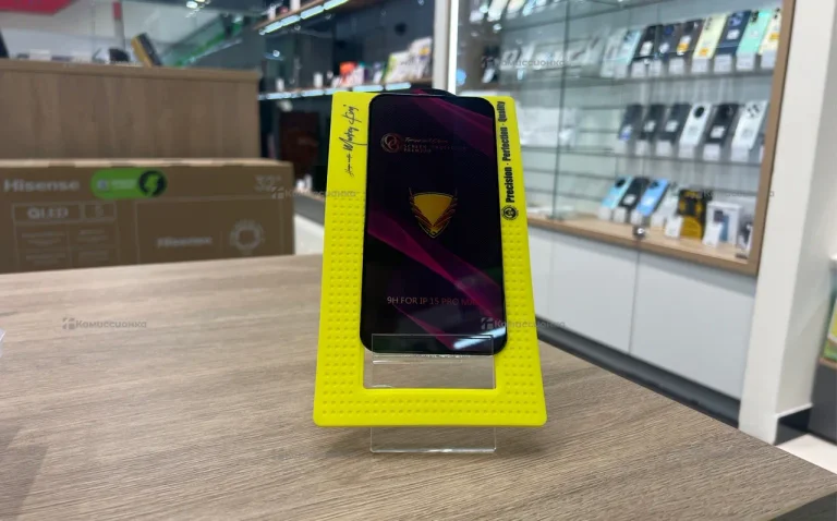 Защитное стекло OG 9H для Iphone 15 PRO MAX (Z)