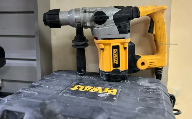 Перфоратор DEWALT DW2009
