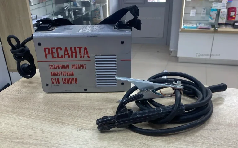 Сварочный аппарат РЕСАНТА САИ-190ПРОФ