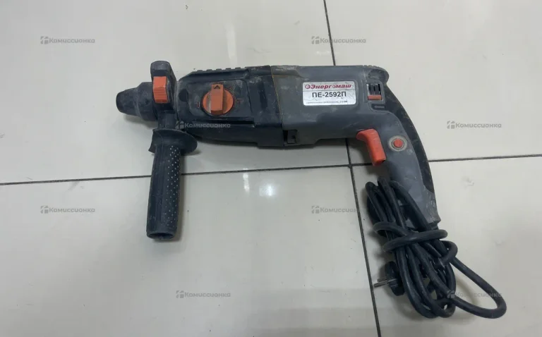 Перфоратор Энергомаш ПЕ-2592П