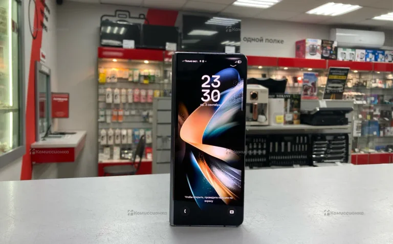 Samsung Galaxy Z Fold4 12/256 ГБ