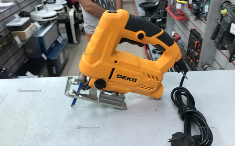 Электролобзик DEKO DKJS850