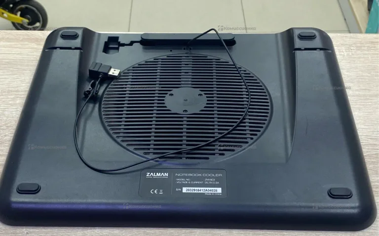 Подставка для охлаждения ноутбука Zalman