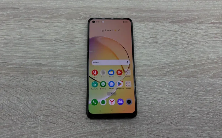 Realme 10 4/128 ГБ