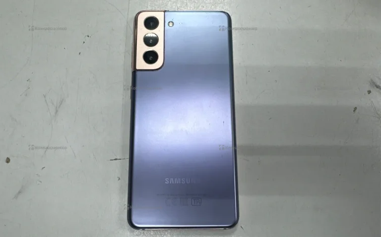 Samsung Galaxy S21 8/128 ГБ