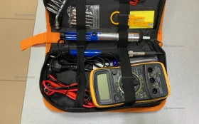 паяльник с набором для пайки.