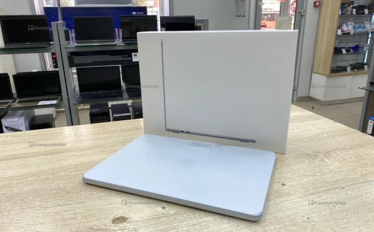Ноутбук MacBook Air 13 M4 2025