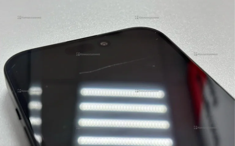 Apple iPhone 15 6/128 ГБ