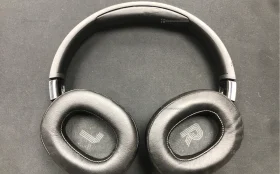 Купить Наушники JBL TUNE 720BT б/у , в Москва и область Цена:1990рублей