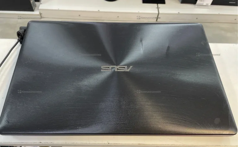 Ноутбук  Asus X550C