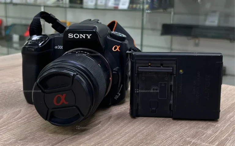 Фотоаппарат Зеркальный Sony a300