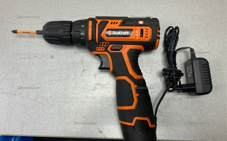 Дрель-шуруповерт CD-12V/001