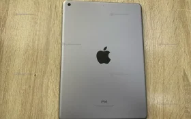 Планшет Apple iPad 6 32GB