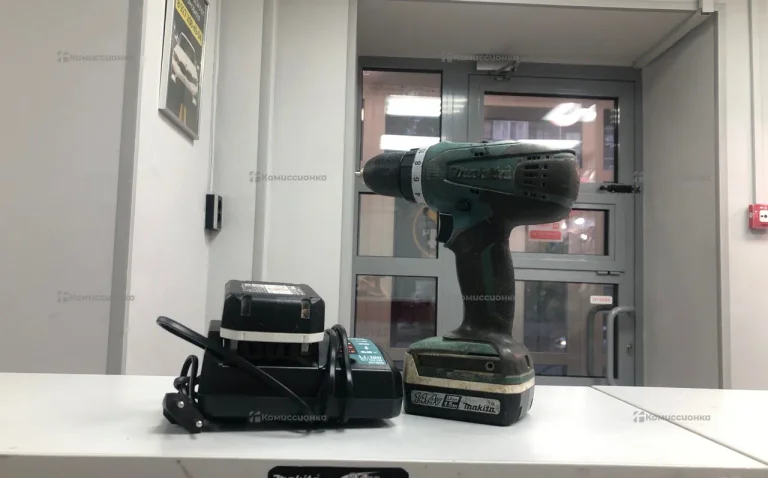 Дрель-шуруповерт makita DF347D