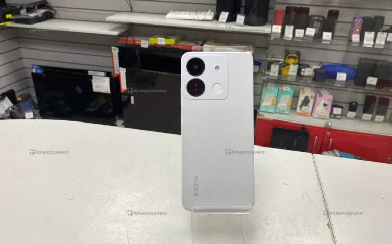 Infinix Smart 7 HD 2/64 ГБ