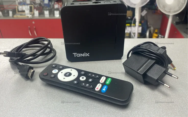 Смарт  ТВ приставка  Tanix  4/32GB