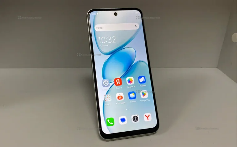 Tecno Spark Go 1 4/64Gb
