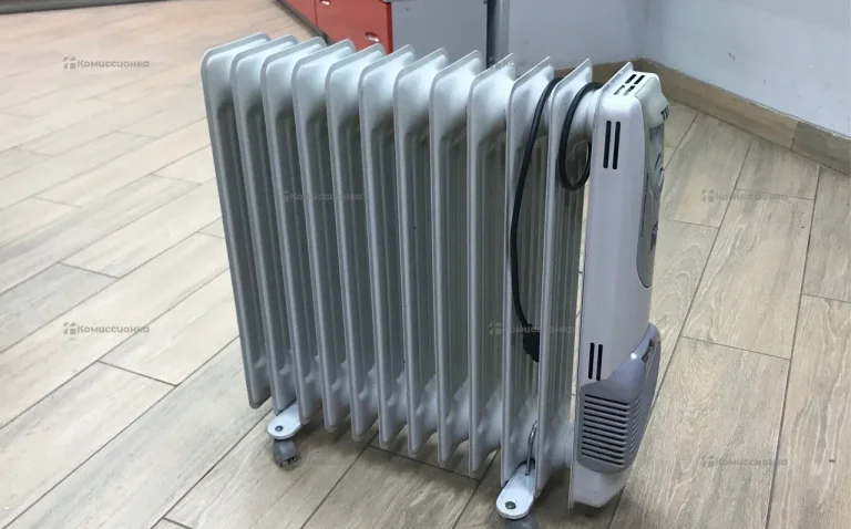 Масляный обогреватель-радиатор 12 секций