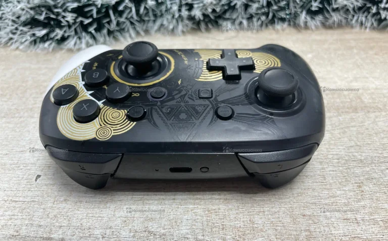 Nintendo джойстик.