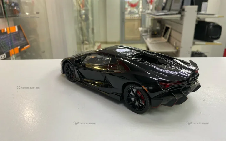 Масштабная модель Lamborghini Aventador LP700-4 (Black)