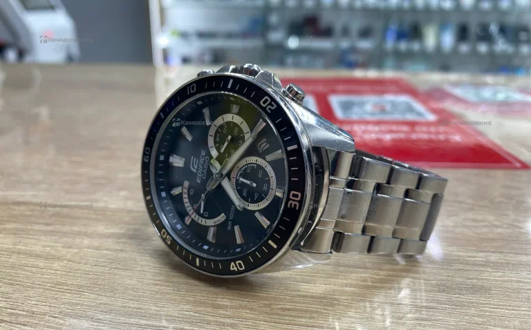 Часы  Casio EFR-552